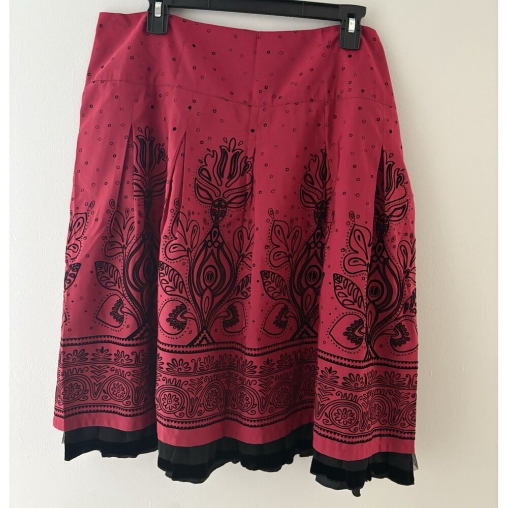 Apt. 9 Skirt Size 16 Red Black Floral Midi Pleated Velvet Whimsigoth Y2K